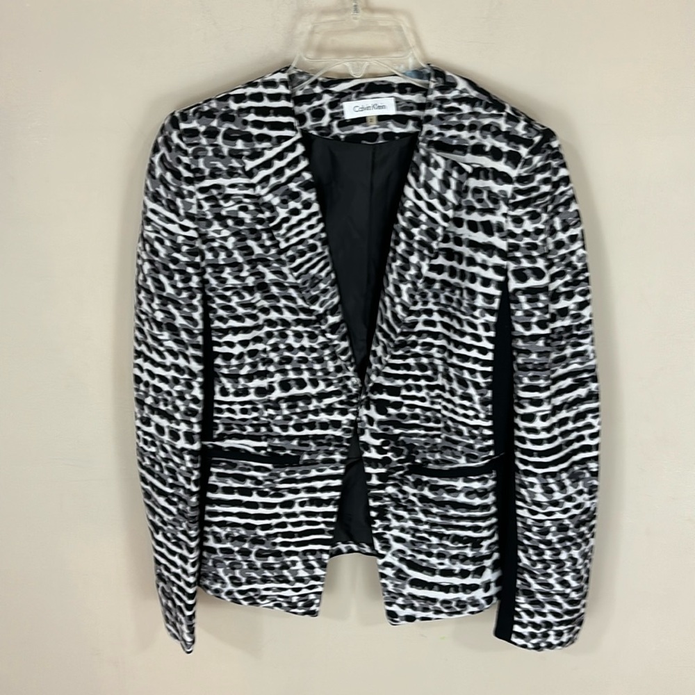 Calvin Klein Black, White , Gray Abstract Print Linen Blend Blazer Size 2